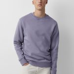 Comfort Meets Creativity: Why Everyone Needs an Embroidered Sweatshirt